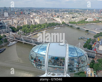 London, UK. 22. Juli 2014. Blick vom London Eye zeigt einen der Kapseln. Stockfoto