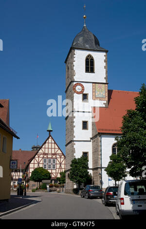 Kirche und alten Gebäuden im Zentrum von Waldenburg, Baden-Württemberg, Deutschland Stockfoto