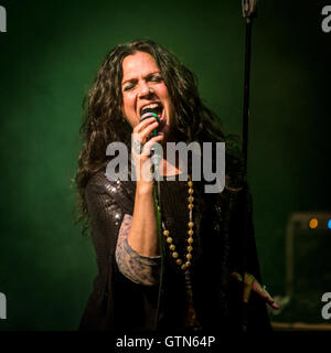 Sari Schorr am Gesang im Norden Farm, Maidenhead Stockfoto