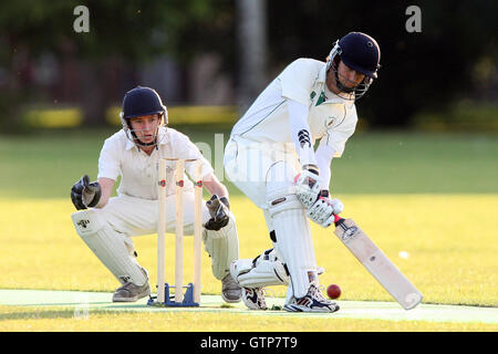 London Felder CC Vs Victoria Lounge CC - Victoria Park Community Cricket League - 16.06.09 Stockfoto