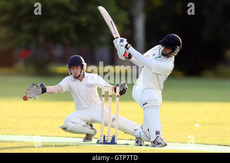 London Felder CC Vs Victoria Lounge CC - Victoria Park Community Cricket League - 16.06.09 Stockfoto