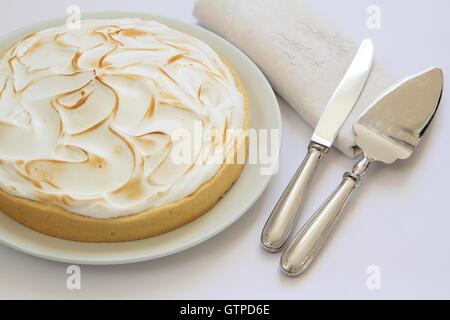 Bananen-Sahne-Torte Stockfoto