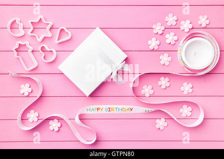 Bunte Happy Birthday Hintergrund mit Exemplar Stockfoto