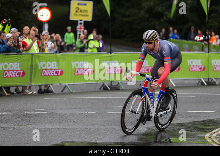 Bristol, UK. 10. September 2016. Sir Bradley Wiggins Fahrten in Bristol während der einzelnen Zeitfahren: Etappe 7a, 2016 Tour of Britain Credit: Michael Buddle/Alamy Live News Stockfoto