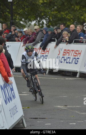 Bristol, UK. 10. September 2016. September beginnen 10. 2016.Time Versuche gegen die Uhr, Fahrer im Minutenabstand in 7a Etappe der Tour of Great Britain in Bristol. Etappe 7 b zweite wird eine Straße Circuit Rennen ab und endet an einem Bristol Ringstraße auf den Downs. Bilder zeigen die Fahrer aus dem Zeitfahren. Robert Timoney/AlamyLiveNews. Stockfoto