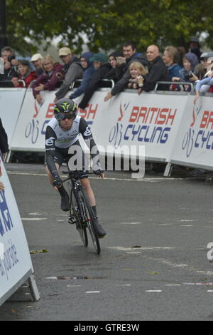 Bristol, UK. 10. September 2016. September beginnen 10. 2016.Time Versuche gegen die Uhr, Fahrer im Minutenabstand in 7a Etappe der Tour of Great Britain in Bristol. Etappe 7 b zweite wird eine Straße Circuit Rennen ab und endet an einem Bristol Ringstraße auf den Downs. Bilder zeigen die Fahrer aus dem Zeitfahren. Robert Timoney/AlamyLiveNews. Stockfoto