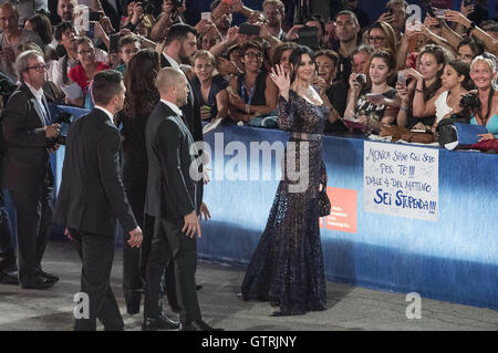 Venedig, Italien. 09. Sep, 2016. Monica Bellucci Teilnahme an der "On the Milky Road" premiere auf der 73. Venice International Film Festival am 9. September 2016 | Nutzung weltweit © Dpa/Alamy Live-Nachrichten Stockfoto