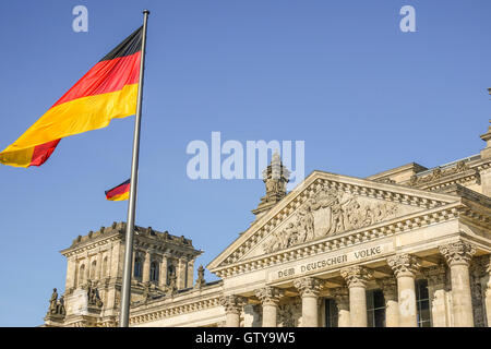 Bundes Regierung Büro - Dem Deutschen Volke - Bundestag Stockfoto