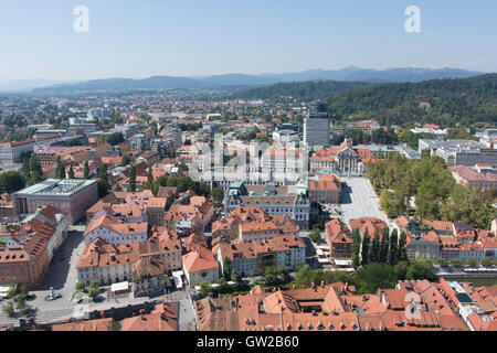 einen Panoramablick über Ljubljana aus dem Burgberg. Stockfoto