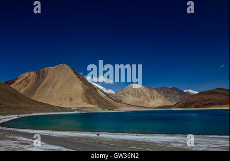 Pangong Tso See in Kaschmir Stockfoto