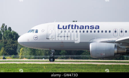 Flugzeug von Lufthansa Nahaufnahme Stockfoto