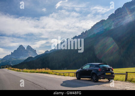 Landschaft ein paar hundert Meter von Misurina See, in der Nähe der Stadt Auronzo tun Cadore, Provinz Belluno, Region Venetien, Italien. Stockfoto