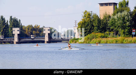 Brandys nad Labem, Tschechische Republik. 10. September 2016.  Wurden Cup im Rudern in der KV-Kondor in Brandys nad Labem 10,9-11.6.2016 Credit: Josef Pliva/Alamy Live-Nachrichten Stockfoto