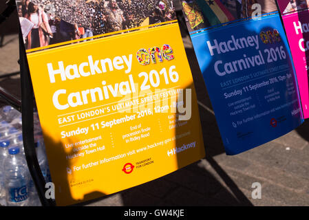 Hackney, London, UK. 11. September 2016. Flyer Werbung Hackney Karneval 2016 in Ridley Straße. Bildnachweis: Nicola Ferrari/Alamy Live-Nachrichten. Stockfoto