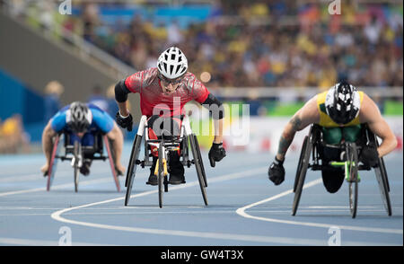 Rio De Janeiro, Brz. 11. September 2016. Rio De Janeiro, Brasilien 11 SEP 16: Australiens Rheed McCracken stellt einen Paralympic-Rekord im ersten Durchgang die Männer 100 Meter mit einem 15,50 Taktung am vierten Tag der Rio 2016 Paralympics. Bildnachweis: Bob Dämmrich/Alamy Live-Nachrichten Stockfoto