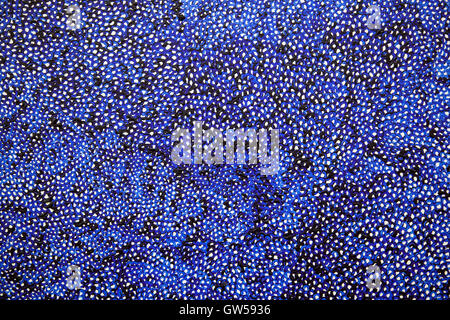 Nahaufnahme eines abstrakten Gemäldes durch die japanische Künstlerin Yayoi Kusama Stockfoto