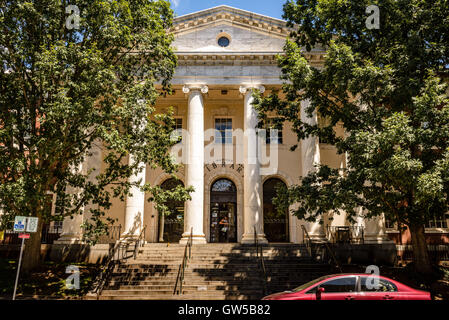 Jefferson-Madison Regionalbibliothek, ehemalige U.S. Post Office und Courts building, 201 East Market Street, Charlottesville, VA Stockfoto