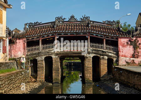 Historische japanische überdachte Brücke (5. / 6. Jh.), Hoi an ein (UNESCO Weltkulturerbe), Vietnam Stockfoto