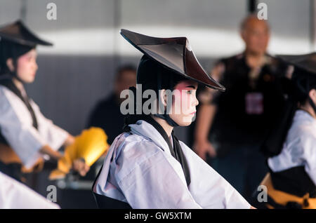 Japanischen Tänzer, okinawa Folklore. Stockfoto