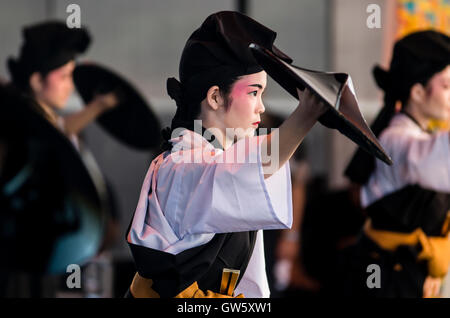 Japanischen Tänzer, okinawa Folklore. Stockfoto