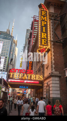 Das AMC 25 Theater am Times Square in New York am Dienstag, 6. September 2016. Diesen Sommer sah Hollywood einen Datensatz 14 Fortsetzungen mit nur vier besser als das Original zu veröffentlichen. Die ersten 118 Tage des Sommers, war eine Hollywood-Studio-Benchmark bis 35 aus dem letzten Jahr. (© Richard B. Levine) Stockfoto