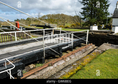 Der einziehbare Brücke bei Dunardry, Lock 11 auf den Crinan Canal, Argyll and Bute, Scotland, UK Stockfoto