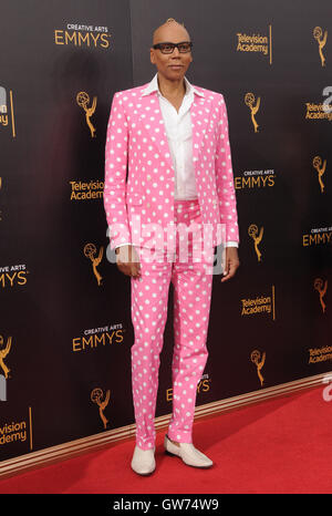 Los Angeles, CA, USA. 11. September 2016. 11. September 2016 - Los Angeles, Kalifornien. RuPaul. 2016 creative Arts Emmy Awards - Tag2 statt auf Microsoft-Theater. Bildnachweis: Birdie Thompson/AdMedia Credit: Birdie Thompson/AdMedia/ZUMA Draht/Alamy Live-Nachrichten Stockfoto