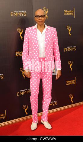 Los Angeles, CA, USA. 11. September 2016. RuPaul im Ankunftsbereich für 2016 Creative Arts Emmy Awards - SUN, Microsoft Theatre, Los Angeles, CA 11. September 2016. © Elisabeth Goodenough/Everett Collection/Alamy Live-Nachrichten Stockfoto