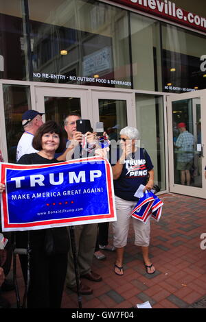 Asheville, NC, USA. 12. September 2016. Donald Trump-Rallye in Asheville, NC am 12. September 2016 Credit: Bilder-USA/Alamy Live News Stockfoto