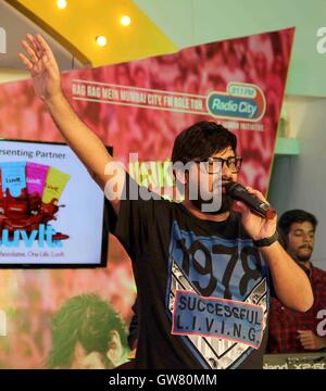 Bollywood Musikkomponist Wajid Ali während des Finales von Radio City Super Sänger Saison 8 in Mumbai, Indien 4. September 2016. Stockfoto