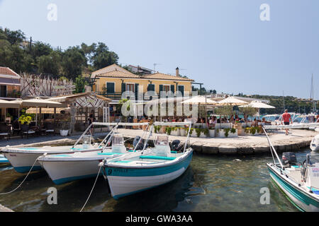 Das Dorf Lakka auf der Insel Paxos, Griechenland. Die kleinsten bewohnten Ionischen Insel. Stockfoto