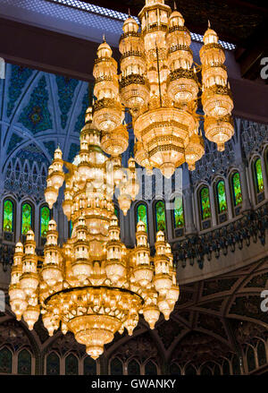 19.. ist der großen Sultan-Qabus-Moschee die Hauptmoschee in das Sultanat Oman. Stockfoto