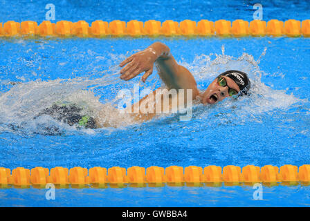 Weißrusslands Ihar Boki auf seinem Weg zum Sieg in der Herren 400-Meter-Freistil - final S13 Aquatics Olympiastadion während des fünften Tages der Rio Paralympischen Spiele 2016 in Rio De Janeiro, Brasilien. Stockfoto