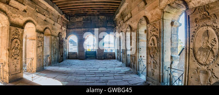 Innenraum der Porta Nigra in Trier, Deutschland Stockfoto