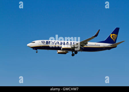 RYANAIR, Boeing 737, EI-FIV, Flug FR2679 von Luton, London, im Endanflug nach Flughafen Kastrup, Kopenhagen, Kopenhagen, Dänemark Stockfoto