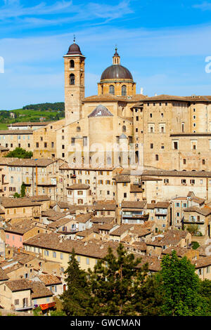 Mittelalterliche Stadt Urbino in Italien Stockfoto