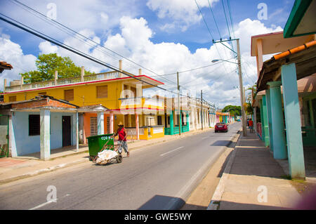 PINAR DEL Río, Kuba - 10. September 2015: Downtown von Pinar Del Rio-Stadt, ist die Einstellung off Punkt für einige der weltweit besten t Stockfoto