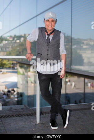 Stuttgart, Deutschland. 12. Sep, 2016. Dpa-exklusiv - Sänger Peter Schilling im Bild neben dem Kunstmuseum-Kunst-Museum in Stuttgart, Deutschland, 12. September 2016. Foto: SILAS STEIN/DPA/Alamy Live-Nachrichten Stockfoto