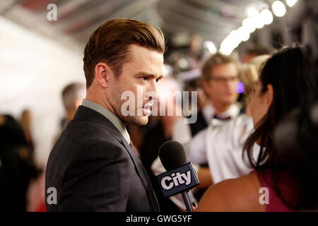 Toronto, Kanada. 13. Sep, 2016. US-Musiker und Darsteller Mitglied Justin Timberlake kommt für die Vorführung des Films "Justin Timberlake und The Tennessee Kids" während der 41st jährlichen Toronto International Film Festival (TIFF), in Toronto, Kanada, 13. September 2016. Das Festival findet vom 08. bis zum 18. September. Foto: Hubert Boesl/Dpa - NO-Draht-SERVICE-/ Dpa/Alamy Live News Stockfoto