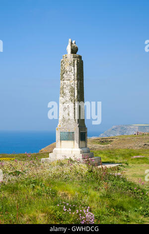 Denkmal für Guglielmo Marconi in Poldhu, Cornwall, England UK Website die erste transatlantische Funkübertragung im Jahre 1901 Stockfoto