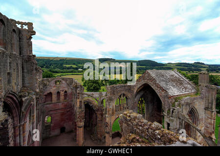 Ruinen der Melrose Abbey, ein Zisterzienserkloster in Scottish Borders, Schottland, Großbritannien Stockfoto