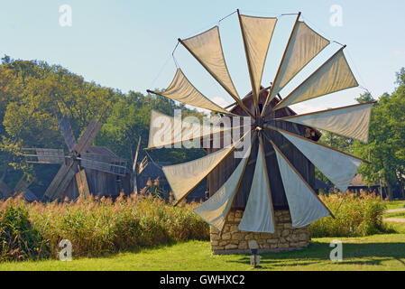 Mittelalterliche Windmühle in Sibiu, Rumänien Stockfoto