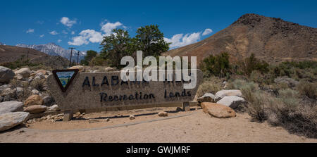 Alabama Hills Recreation Länder Eingang Zeichen Lone Pine California Stockfoto