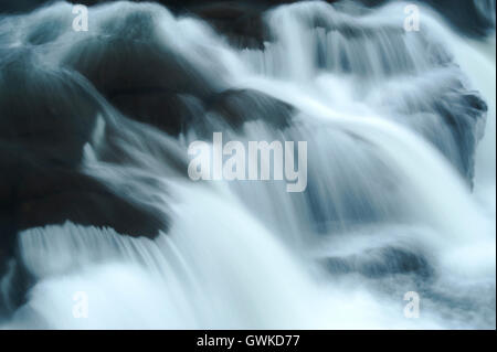 Das Bild von Cascada, Wasserfall in Bhandardara, Maharashtra, Western Ghats, Monsun, Indien Stockfoto