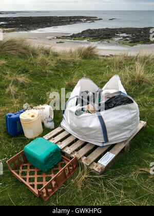 Meeresmüll Sammelstelle Strand, Plaide Mhor, Ardskenish, Insel Colonsay, Schottland, Vereinigtes Königreich. Stockfoto