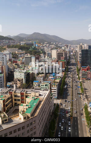 Von oben betrachtet Stadt Busan bei Tageslicht in Südkorea. Stockfoto