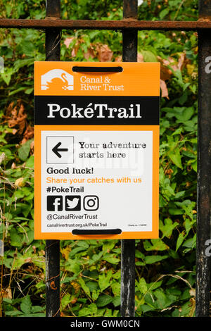 Pokemon gehen Abenteuer Trail Zeichens durch die Regent-Kanal, London Stockfoto