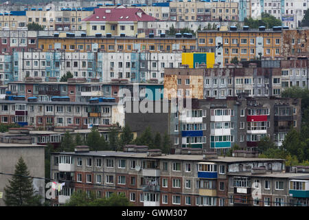 Luftaufnahme von Petropawlowsk-Kamtschatski Stadtbild. Fernost, Russland Stockfoto