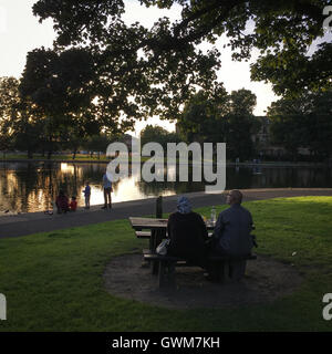 Abend im Queens Park in Glasgow, Schottland. Stockfoto