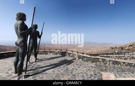 Fuerteventura: die Ayose und Deckmantel Statuen am Mirador Corrales de Guize Stockfoto